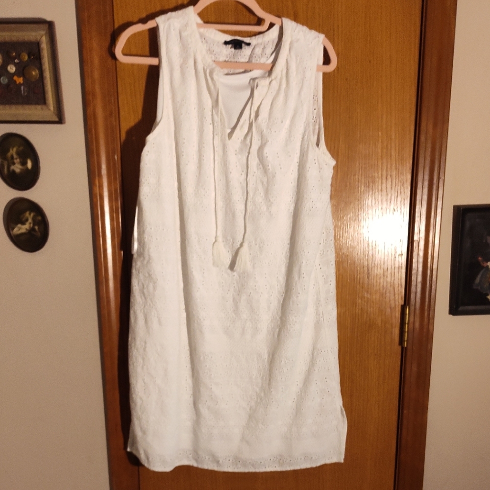 Tommy Hilfiger White Eyelet Dress Size 12 Excellent Condition